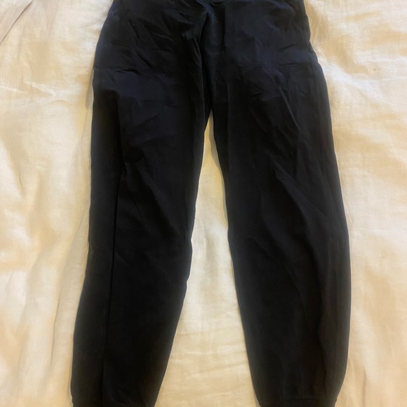 Black Lululemon Align Joggers Size 6 - Picture 4 of 4